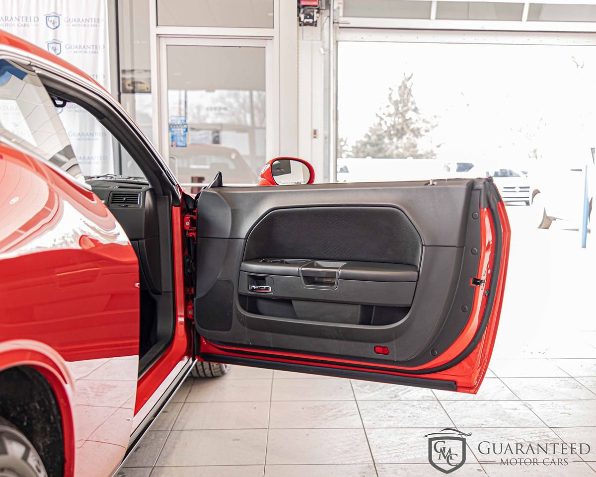 Used 2009 Dodge Challenger R/T image 29