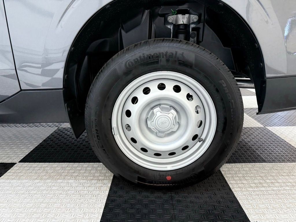 New 2025 Ford Maverick XL image 10