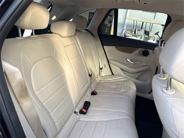 Used 2018 Mercedes-Benz GLC 300 image 9