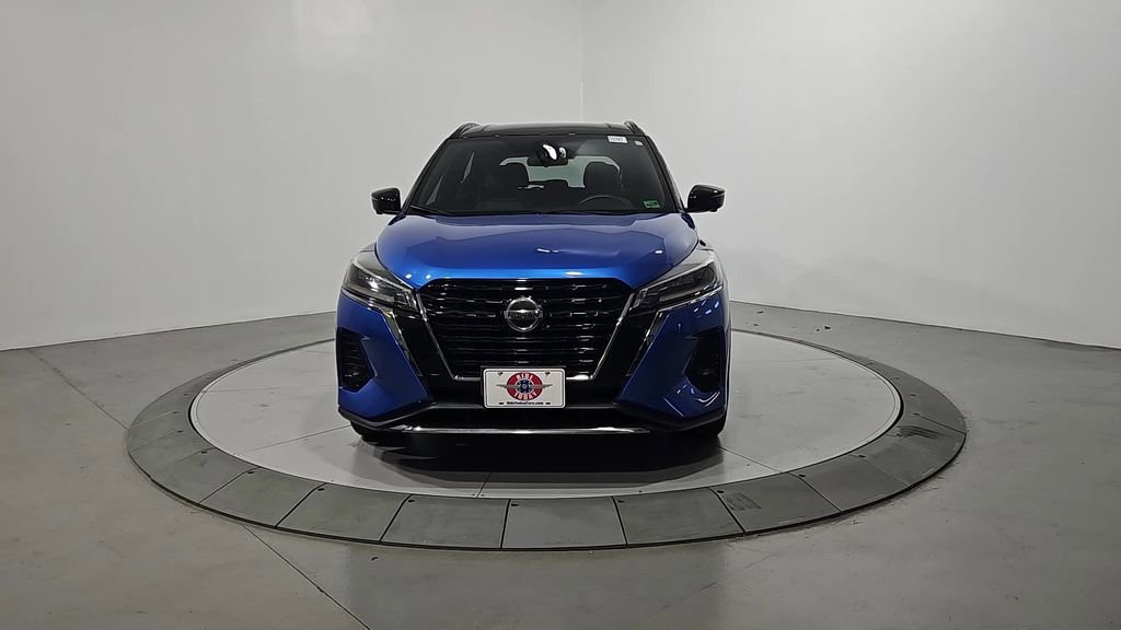 Used 2021 Nissan Kicks SR w/ SR Premium Package image 9
