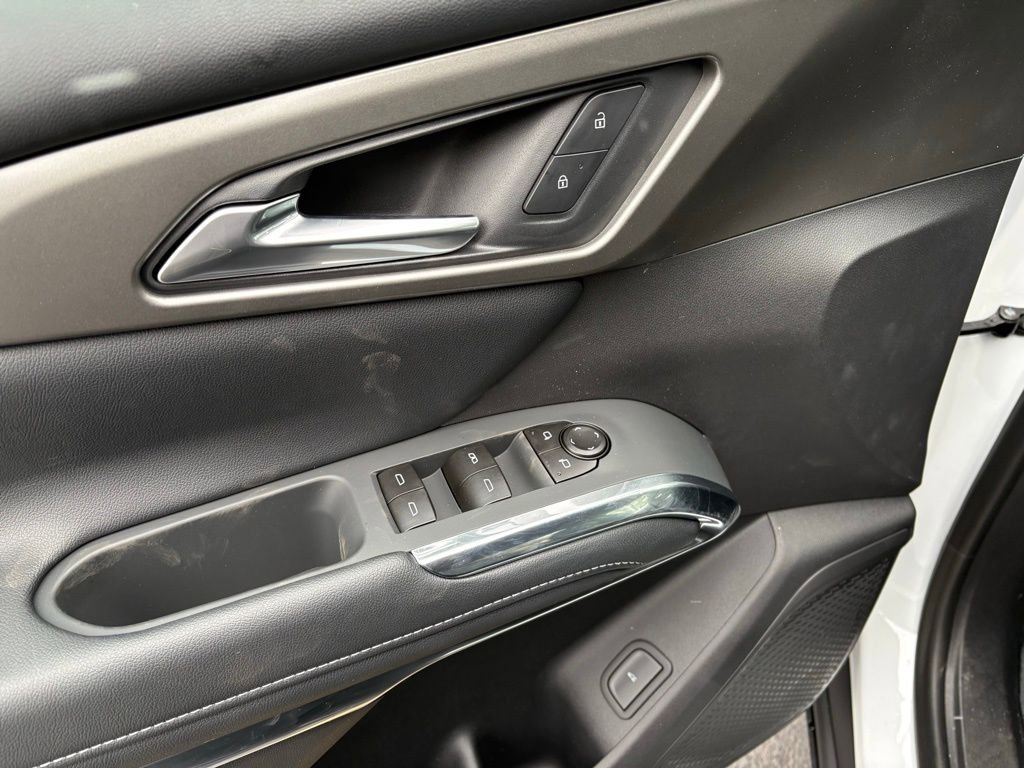 New 2026 Chevrolet Traverse LT w/ LPO, Floor Liner Package image 19