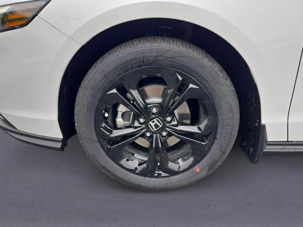 New 2025 Honda Accord SE image 10