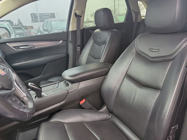 Certified 2019 Cadillac XT5 Luxury FWD image 8