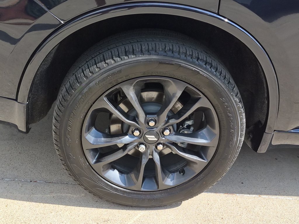 Used 2025 Dodge Durango GT AWD/4WD image 6