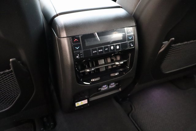 New 2025 Jeep Grand Cherokee Summit w/ Obsidian Package image 41