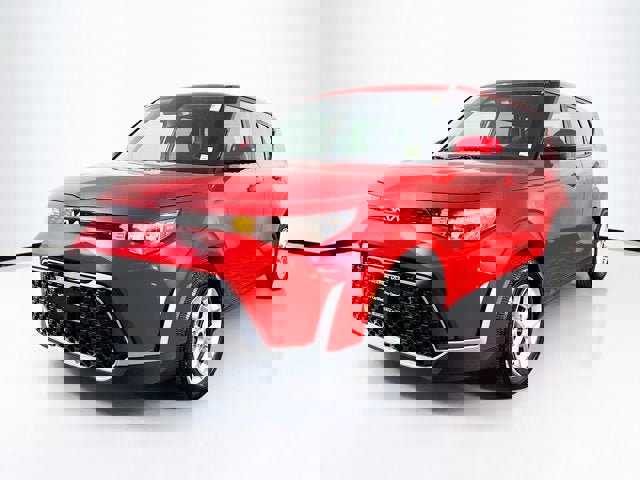 Used 2023 Kia Soul LX w/ LX Technology Package FWD image 1