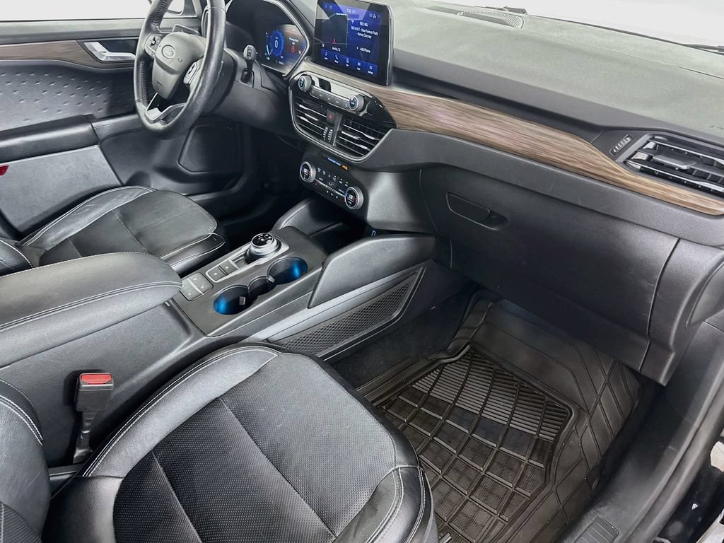 Used 2020 Ford Escape Titanium AWD/4WD image 35