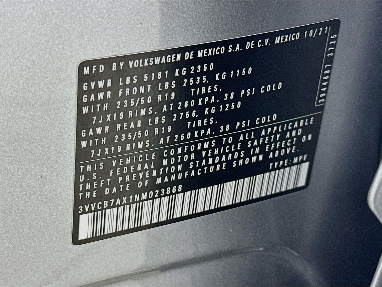 Used 2022 Volkswagen Tiguan SE R-Line FWD image 31