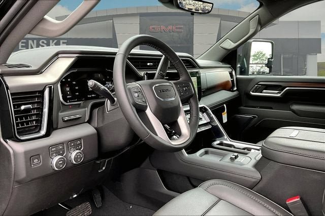 New 2026 GMC Sierra 2500 Denali w/ Technology Package AWD/4WD image 7
