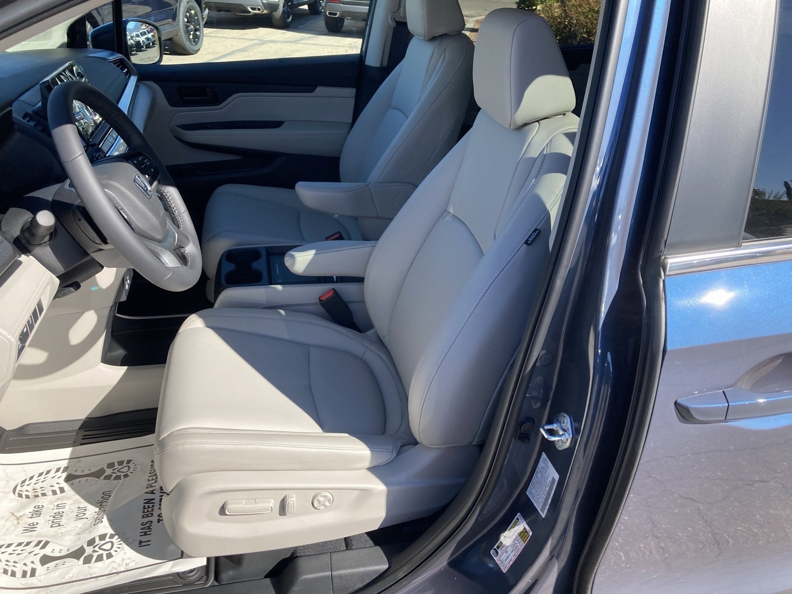 New 2026 Honda Odyssey EX-L image 32