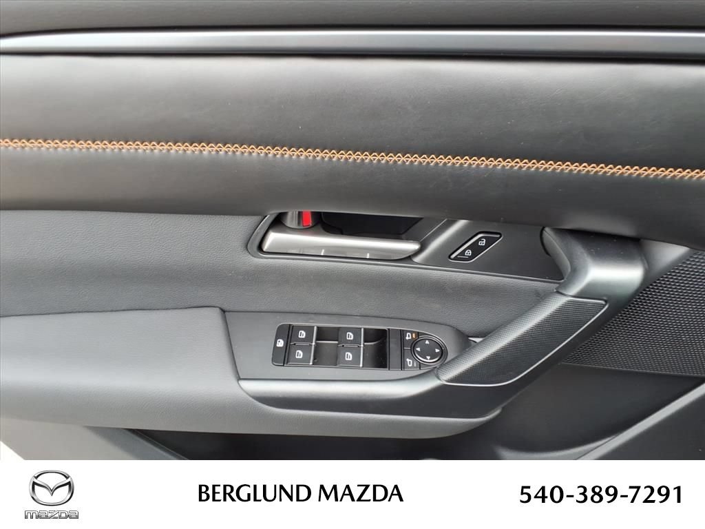 New 2025 MAZDA CX-50 AWD 2.5 Hybrid w/ Weather Package image 12
