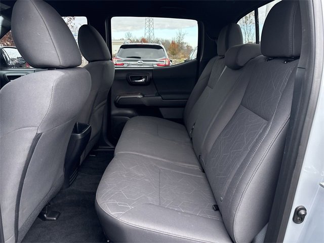 Used 2018 Toyota Tacoma TRD Sport image 26