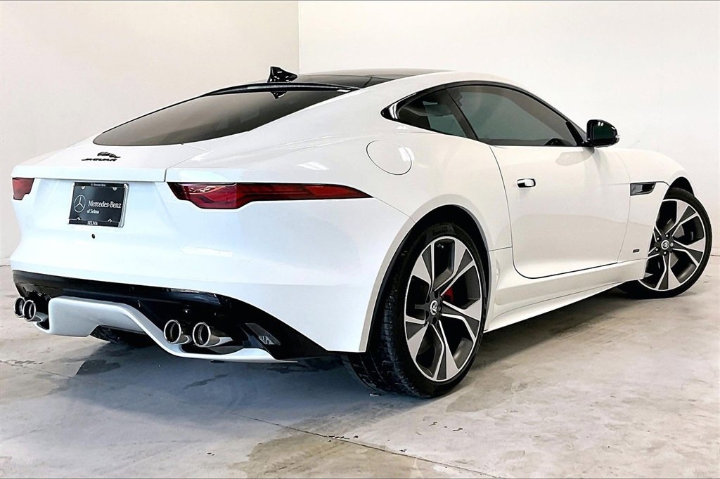 Used 2024 Jaguar F-TYPE Coupe AWD image 12