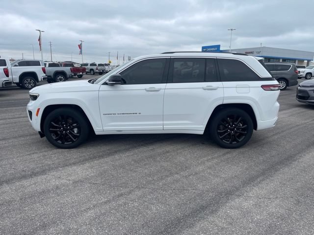 Used 2023 Jeep Grand Cherokee Overland AWD/4WD image 8