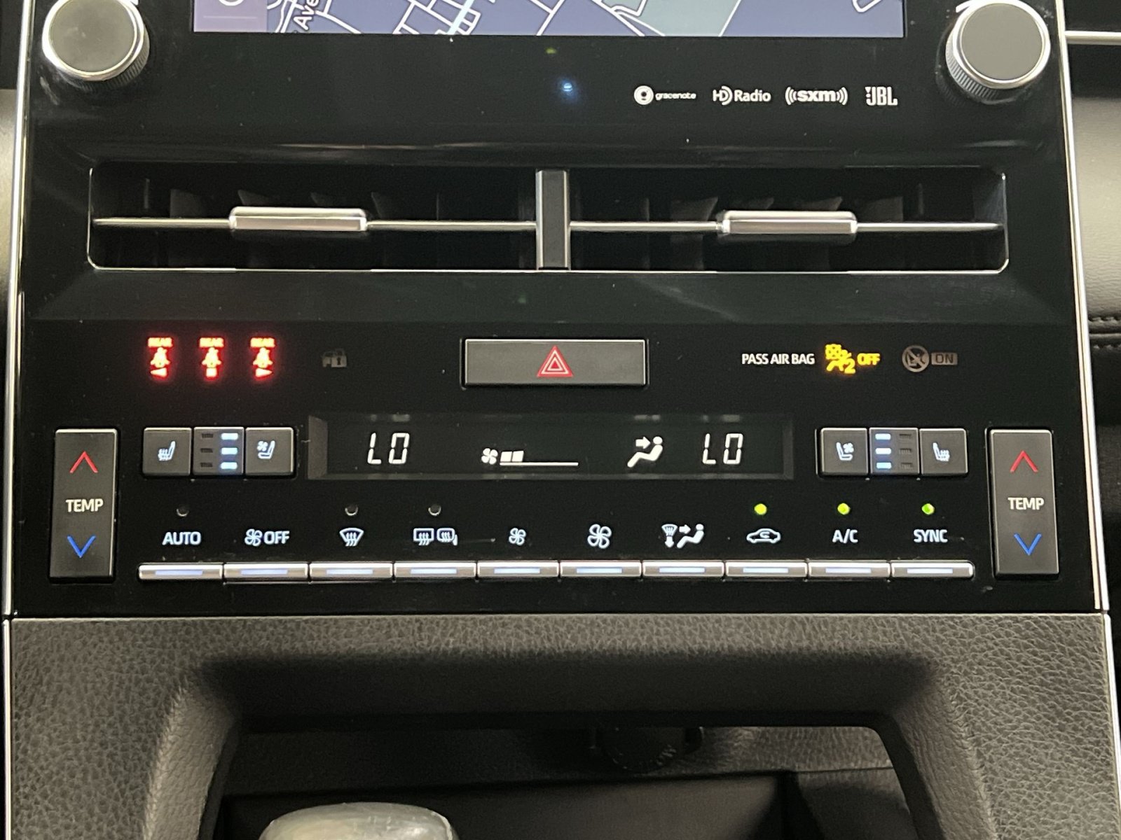 Used 2021 Toyota Avalon Limited w/ Advanced Safety Package FWD image 20
