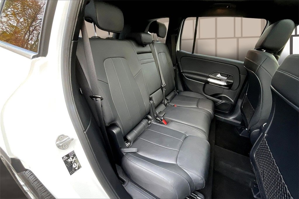 Used 2021 Mercedes-Benz GLB 250 GLB 250 image 24