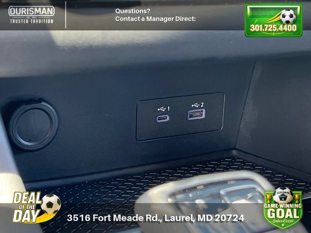 Used 2025 Nissan Pathfinder SV AWD/4WD image 31