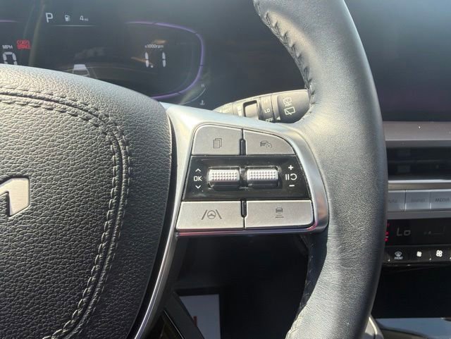 Used 2025 Kia Telluride S AWD/4WD image 38