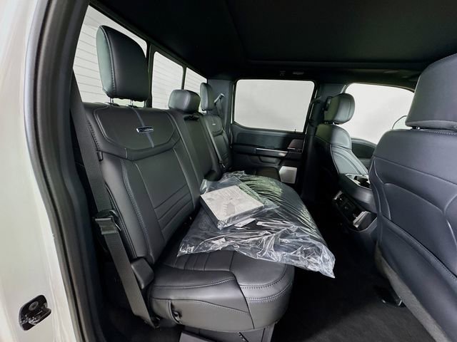 New 2026 Ford F450 Platinum w/ FX4 Off-Road Package image 29