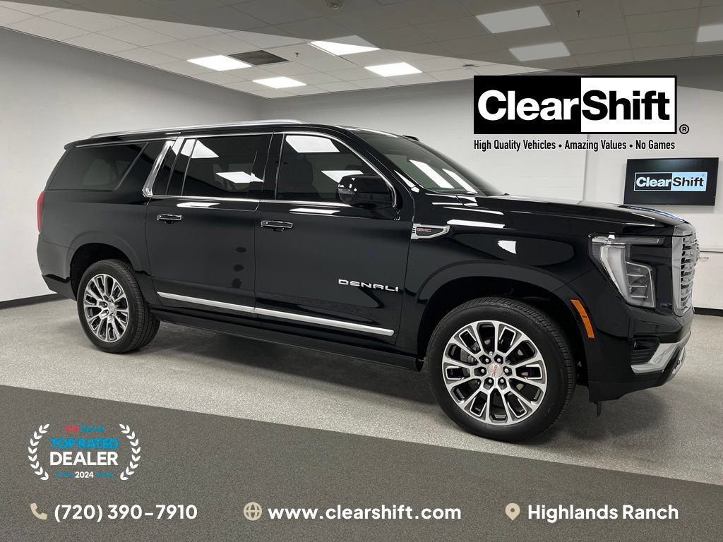 Used 2026 GMC Yukon XL Denali w/ Sun & Power Step Package AWD/4WD image 1