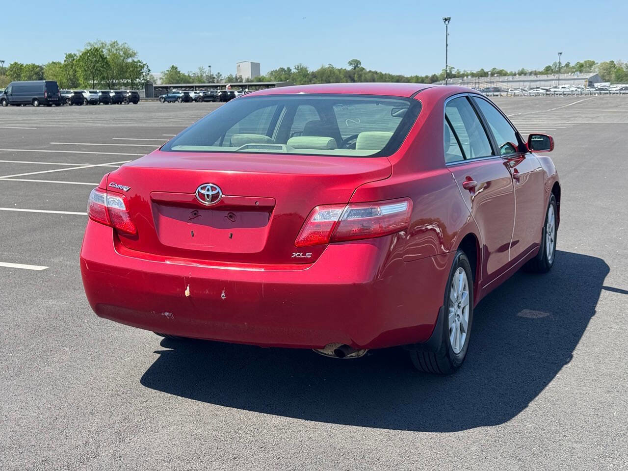 Used 2007 Toyota Camry XLE FWD image 4