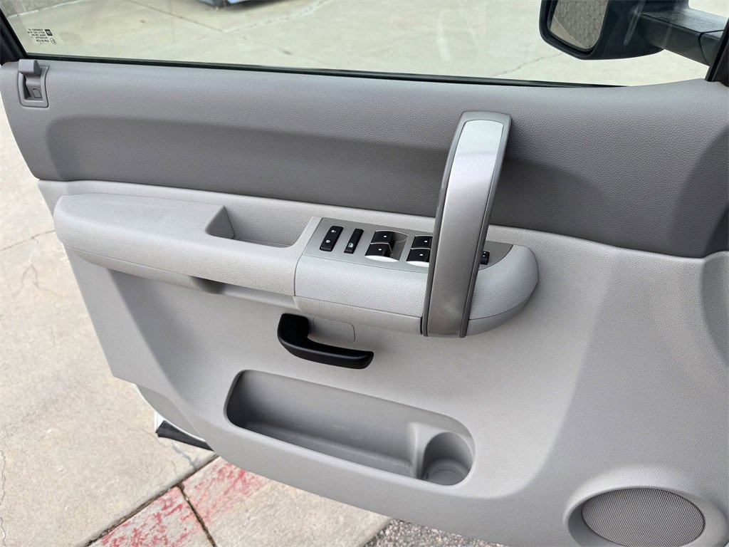 Used 2008 GMC Sierra 2500 W/T image 12