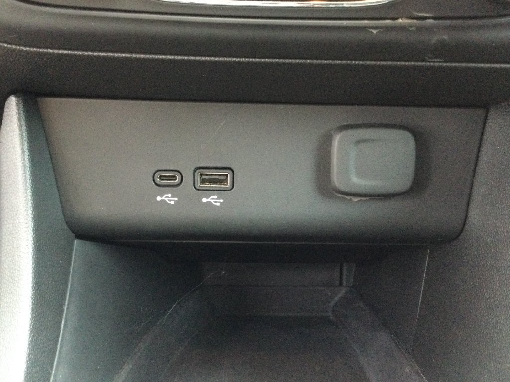 Used 2024 Buick Encore GX Preferred FWD image 23