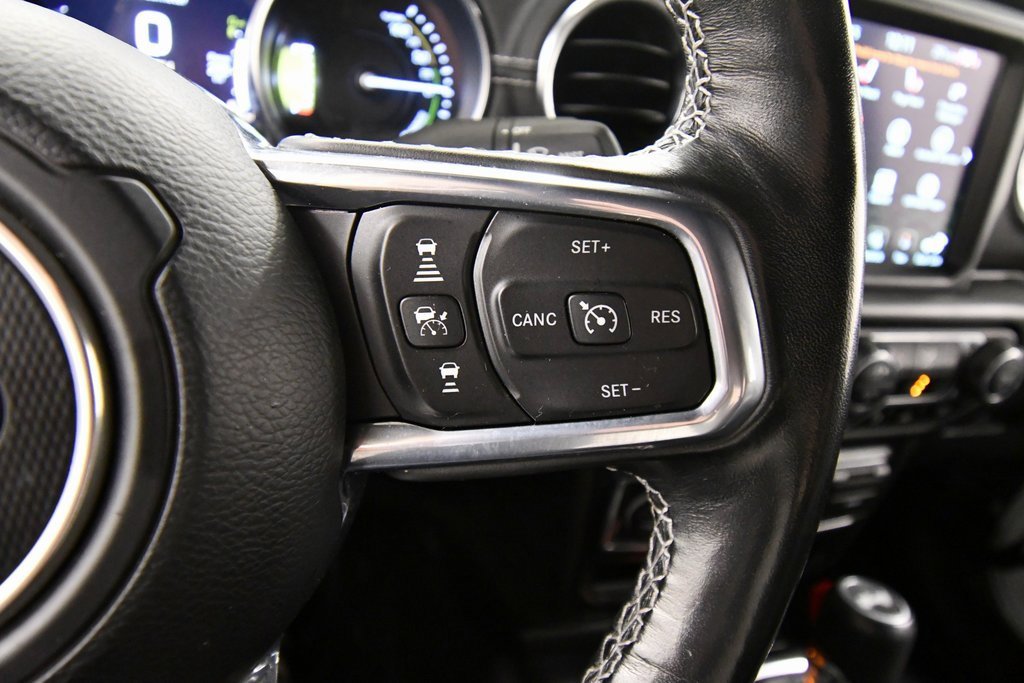 Used 2022 Jeep Wrangler Unlimited Sahara w/ Cold Weather Group image 19