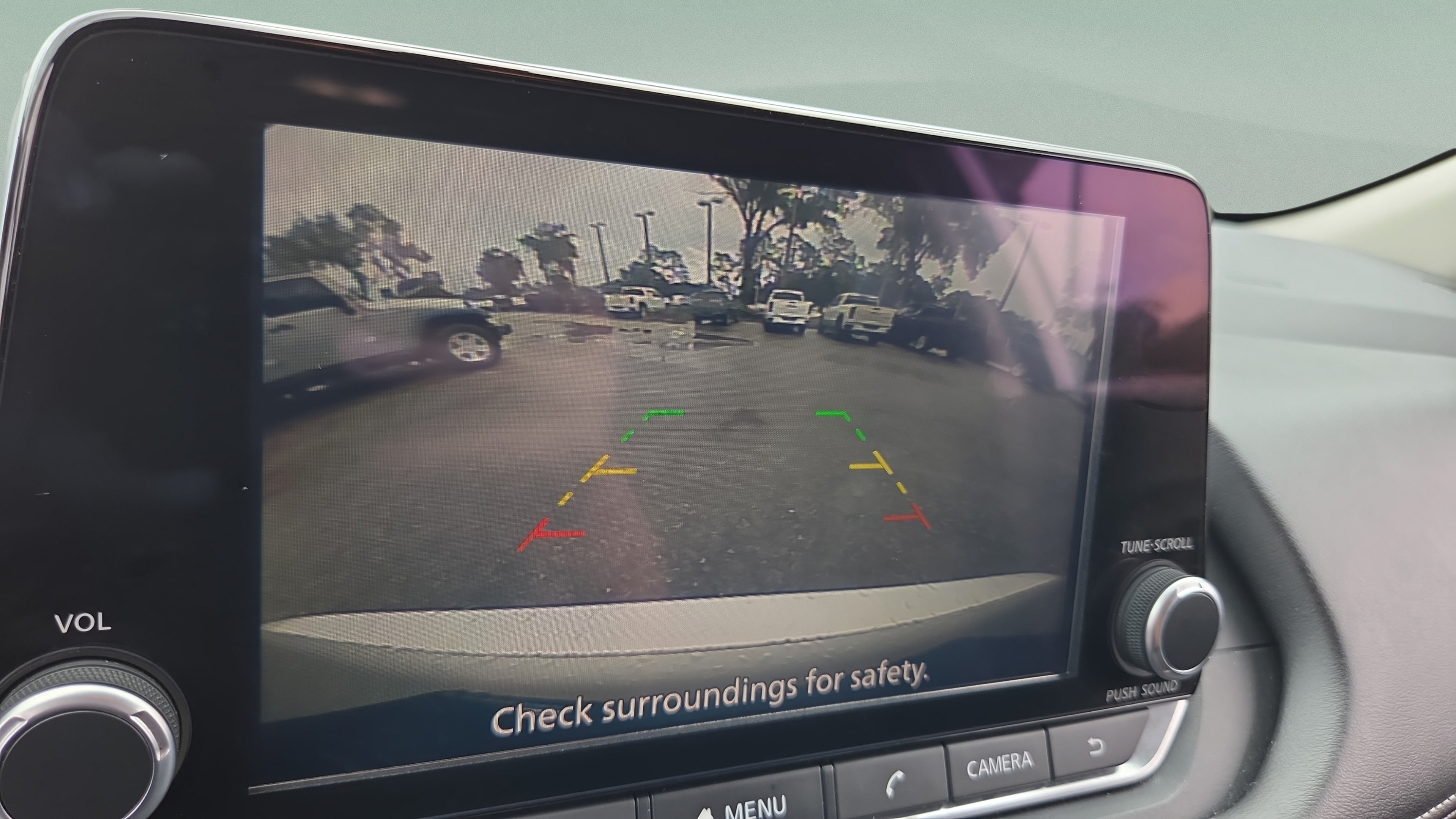 Used 2025 Nissan Rogue SV FWD image 21