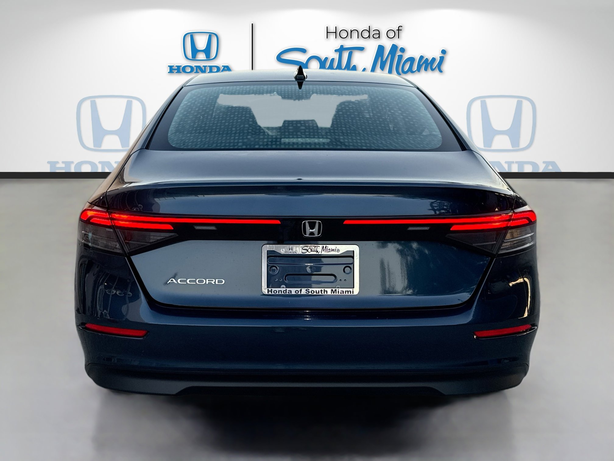 New 2025 Honda Accord SE image 5