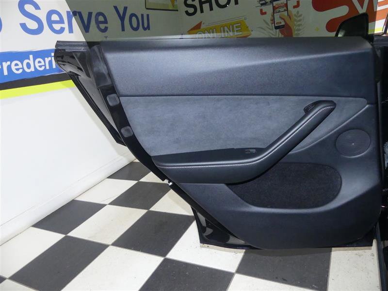 Used 2023 Tesla Model Y Long Range image 24