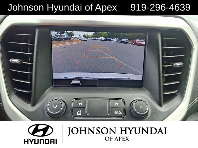 Used 2023 GMC Acadia SLE FWD image 17