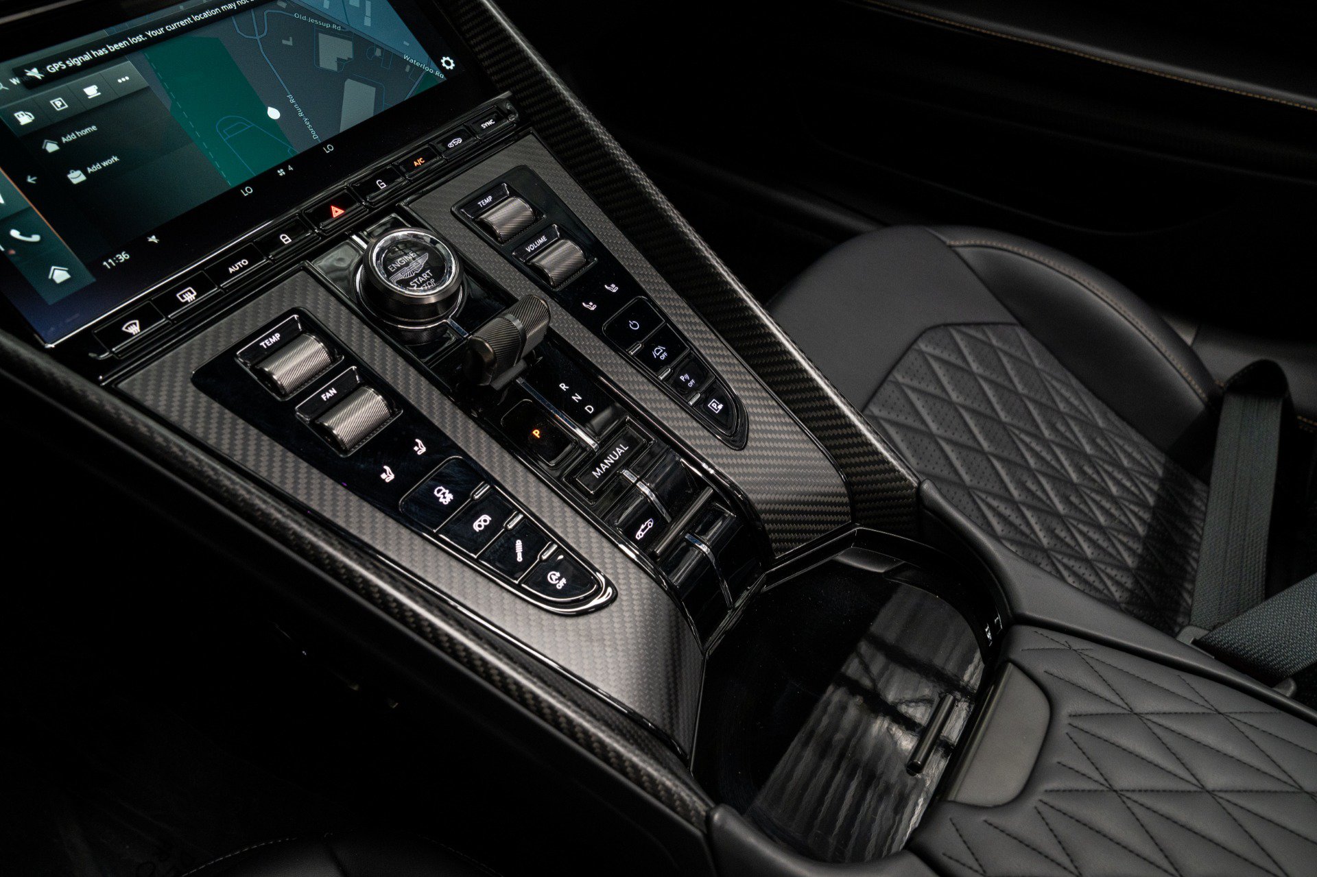 Used 2025 Aston Martin DB12 Convertible RWD image 29