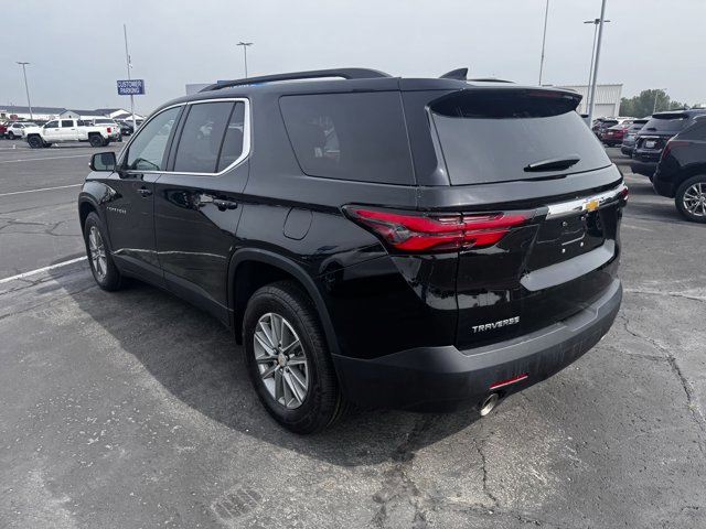 Used 2023 Chevrolet Traverse LT image 4