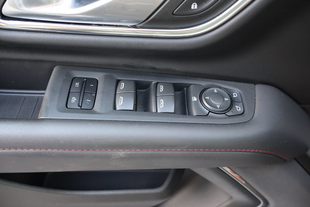 Used 2022 Chevrolet Tahoe RST AWD/4WD image 28