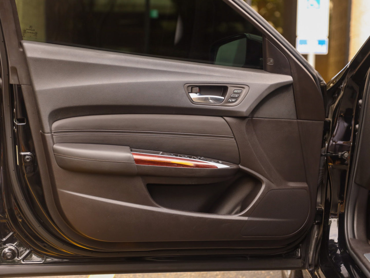 Used 2016 Acura TLX V6 w/ Technology Package image 6