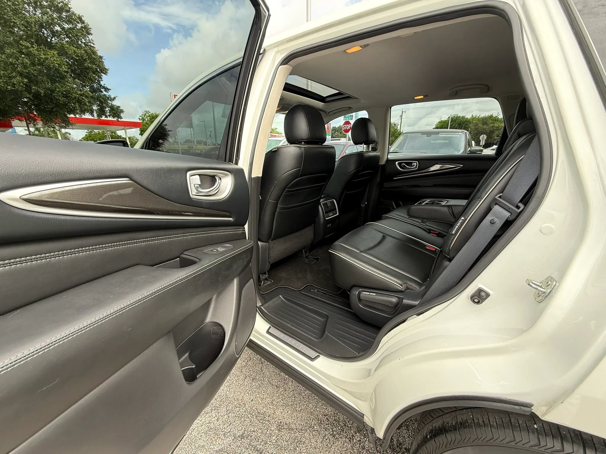Used 2020 INFINITI QX60 Pure FWD image 18