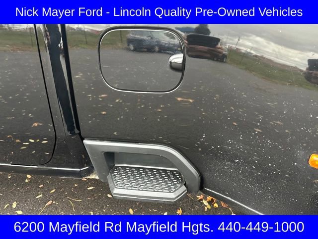 Used 2024 Chevrolet Silverado 3500 LTZ w/ LTZ Convenience Package image 15