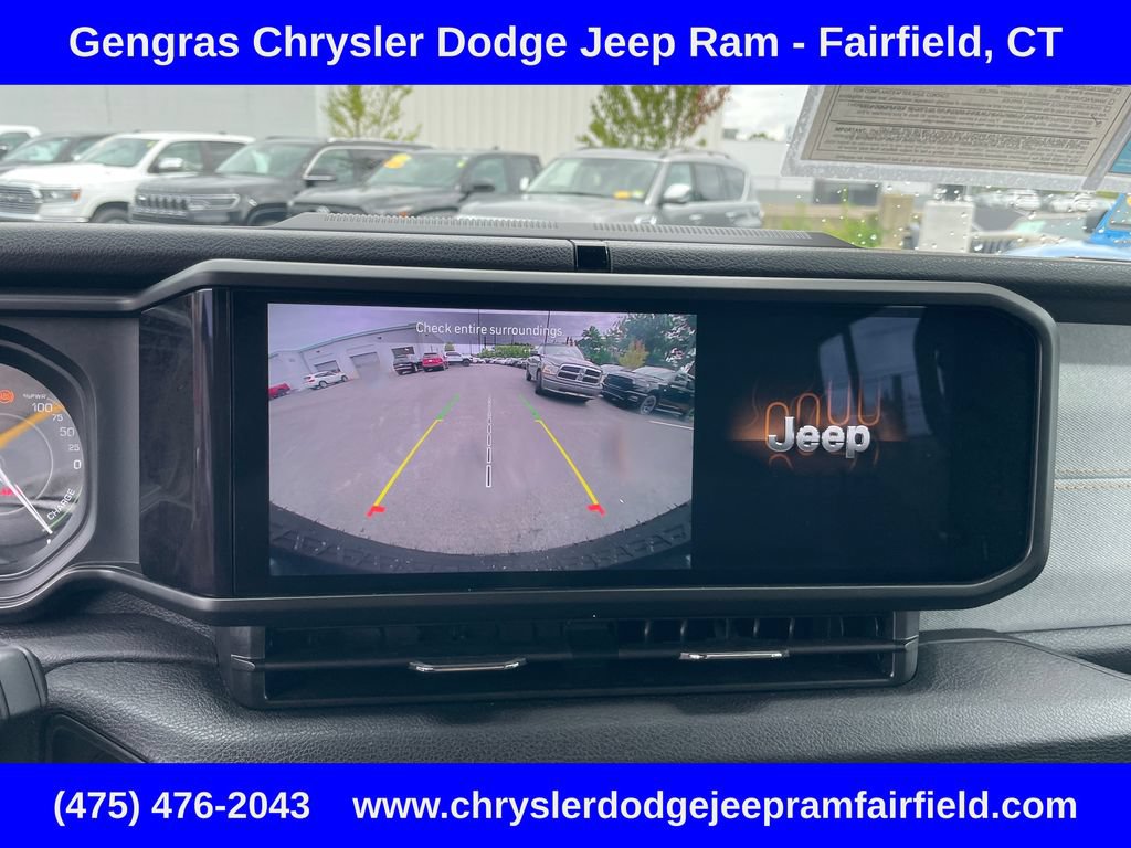 Used 2024 Jeep Wrangler Unlimited AWD/4WD image 58