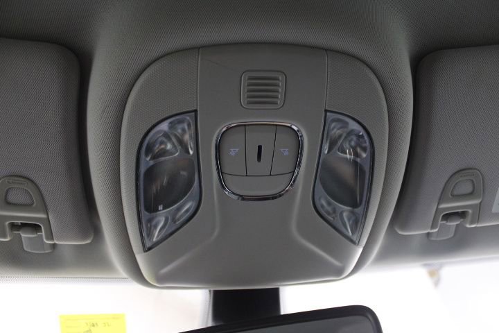 Used 2019 Jeep Compass Altitude image 46