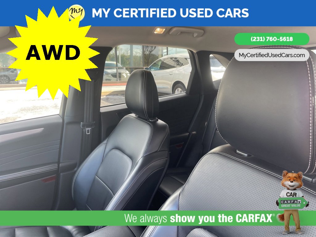 Used 2023 Ford Escape Platinum image 10