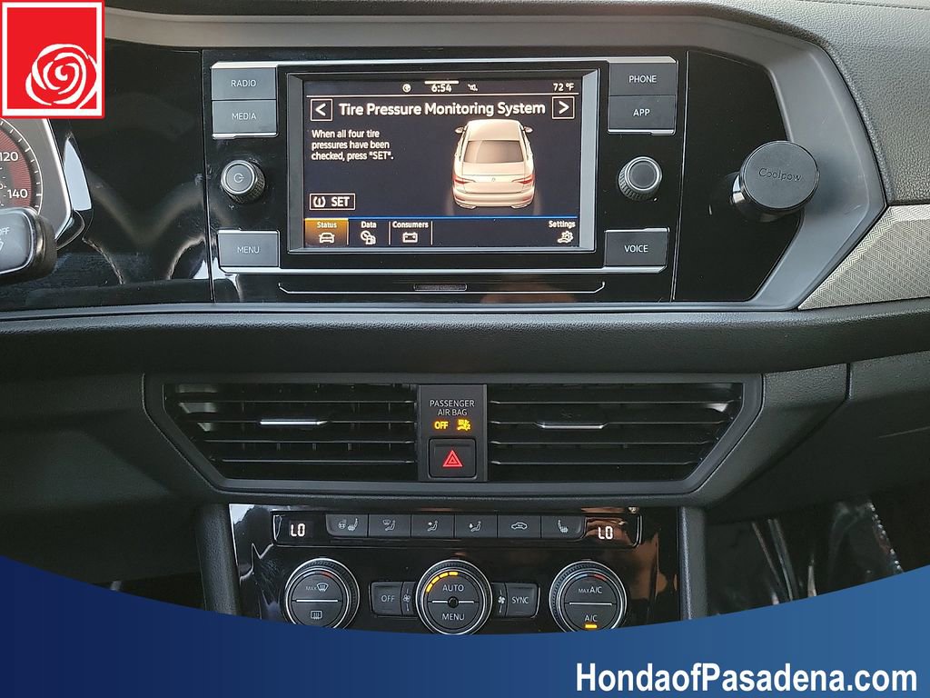 Used 2021 Volkswagen Jetta R-Line FWD image 15