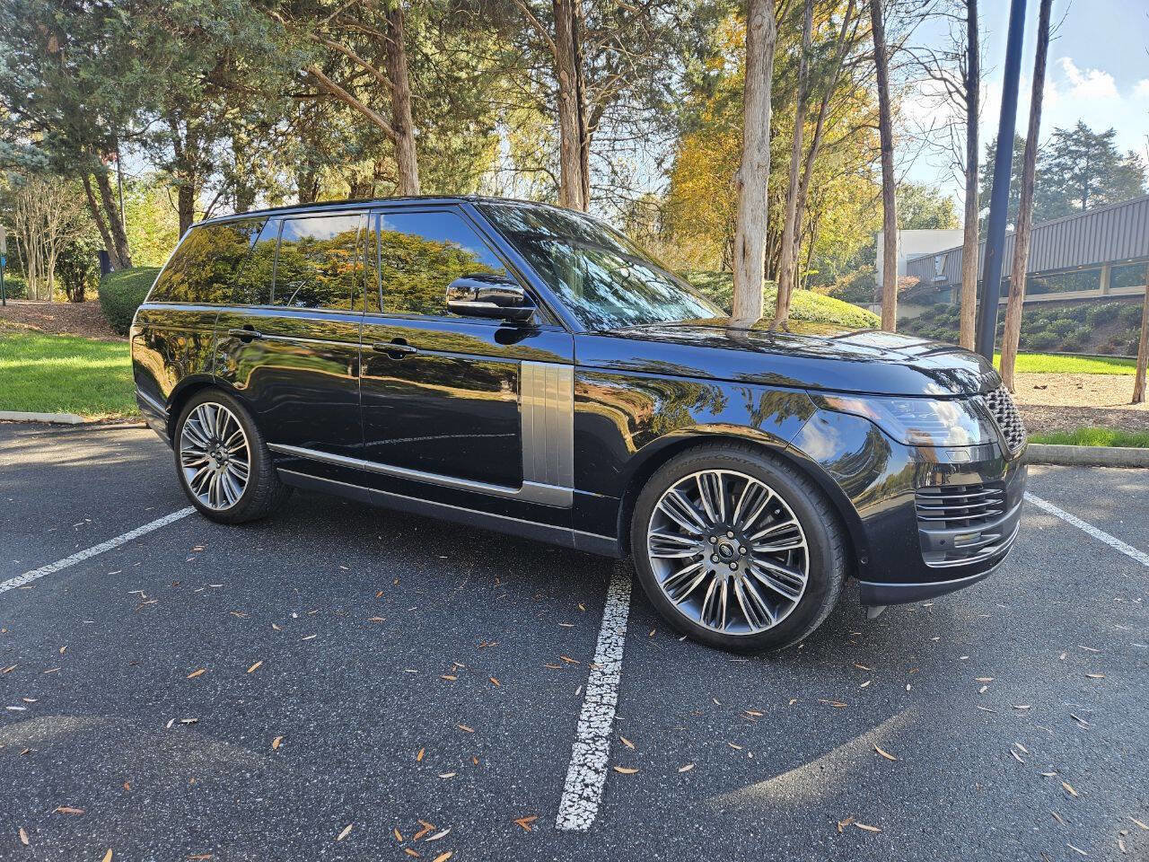 Used 2021 Land Rover Range Rover P525 Westminster Edition image 10