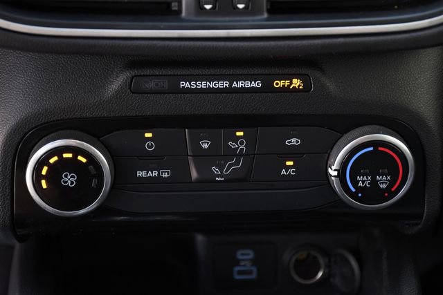 Used 2022 Ford Escape SE image 15