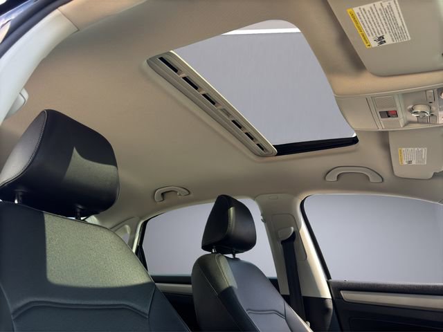 Used 2020 Volkswagen Passat 2.0T SE w/ Sunroof Package image 24