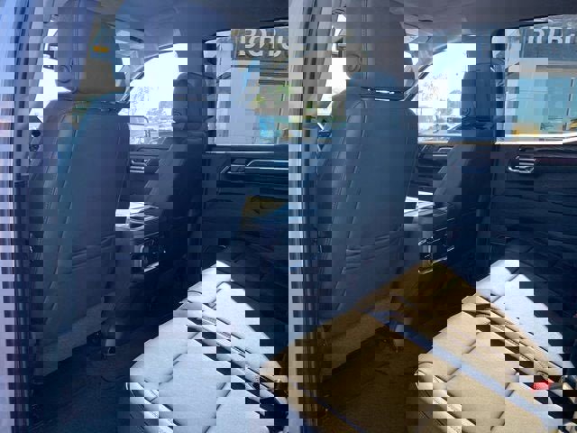 New 2026 GMC Sierra 1500 SLT w/ SLT Premium Plus Package image 14