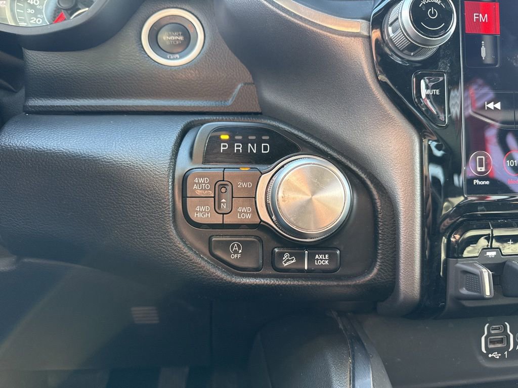 Used 2021 RAM 1500 Laramie w/ Sport Appearance Package image 19