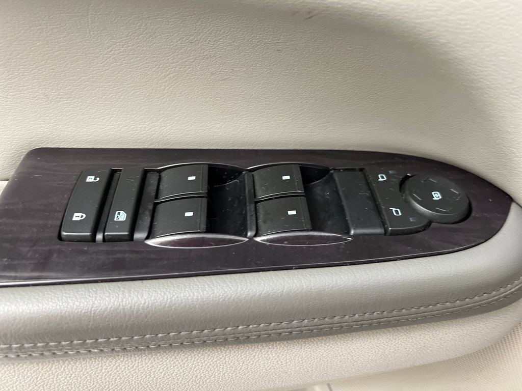 Used 2017 Buick Enclave Convenience FWD image 15