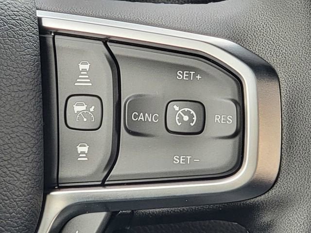 New 2026 RAM 2500 Big Horn AWD/4WD image 33