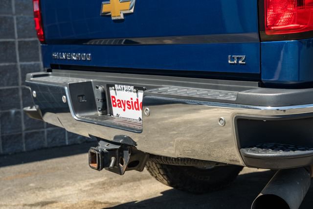 Used 2015 Chevrolet Silverado 2500 LTZ w/ Duramax Plus Package AWD/4WD image 11